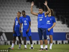 重磅！巴塞罗那迎中超关键赛姆巴佩连续十五场比赛得分超过势不可挡，清晨辽宁本钢调整名单以备中超(姆巴佩的家人已准备接受沙特报价)开元体育