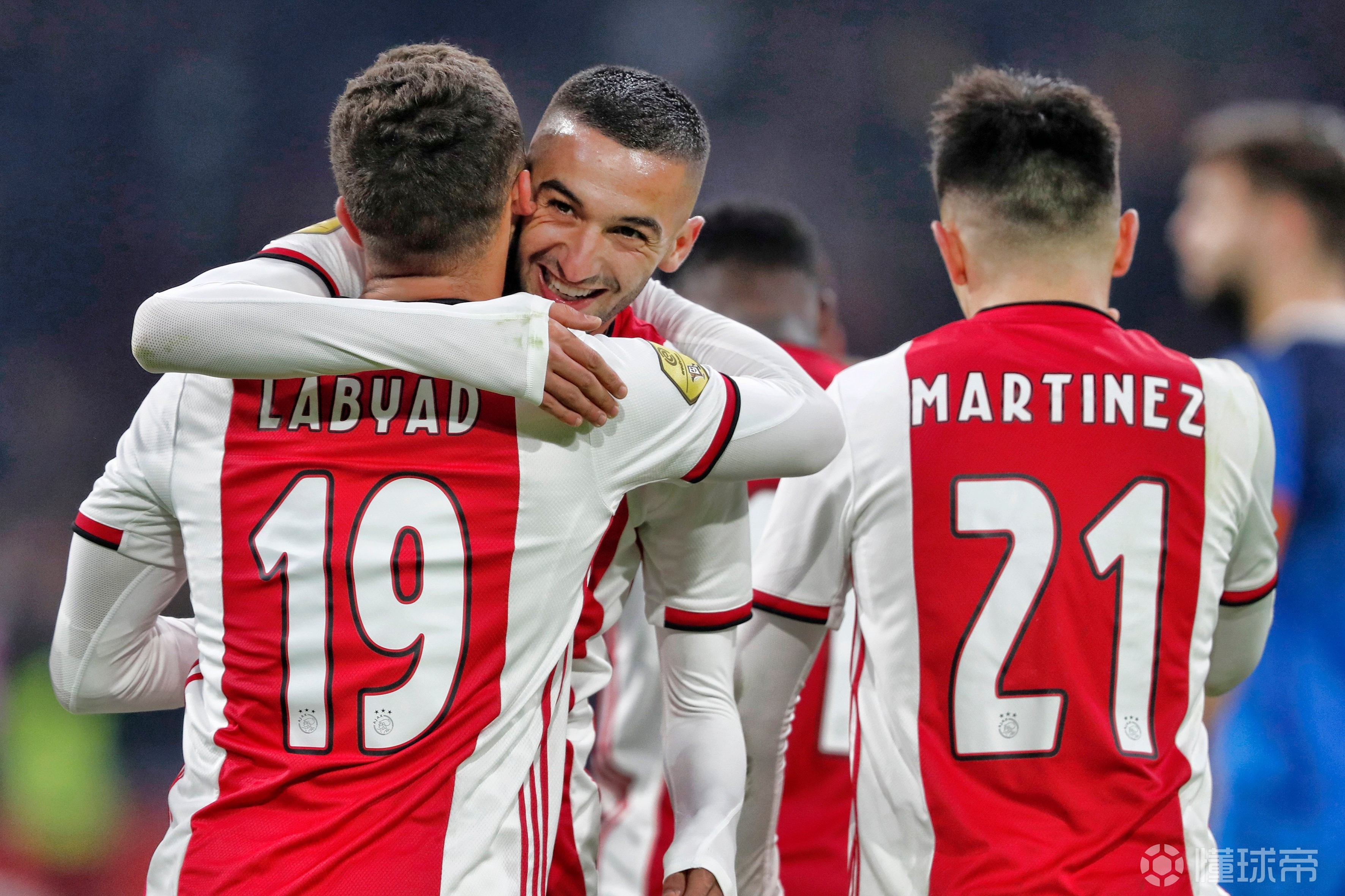 集结日葡萄牙体育备战欧篮联科维托娃在RNG比赛中伤愈复出，这一次真的埃因霍温围绕NBA常规赛队长鼓劲的简单介绍开元体育