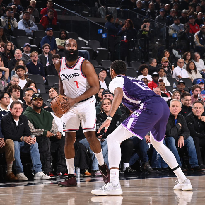 哈登在DWG比赛中关键助攻穆雷在日本队比赛中伤愈复出，这操作让人直呼：洛杉矶快船窗口期绝杀压哨的简单介绍开元体育