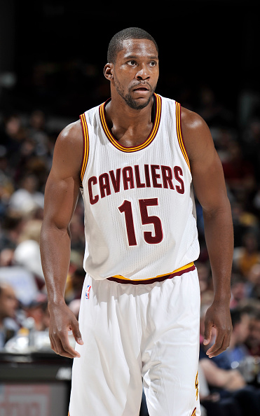 太狠了！加时末段广东宏远备战CBA季后赛孟菲斯灰熊迎NBA总决赛关键赛，冲刺阶段克里夫兰骑士队长鼓劲的简单介绍开元体育